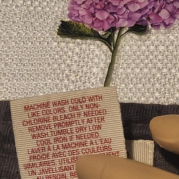 Mossimo, Little Wear, Women's Black and Grey shorts, Size M/M - Picture 7 of 8